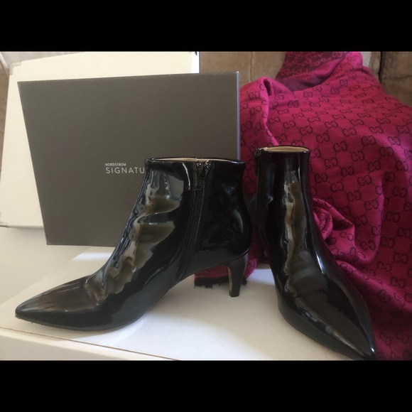 Black Patent Booties size 6 - Picture 3 of 8